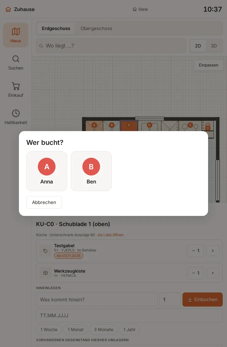Wandterminal im Hochformat: Auswahl „Wer bucht?“ mit Kacheln für Anna und Ben